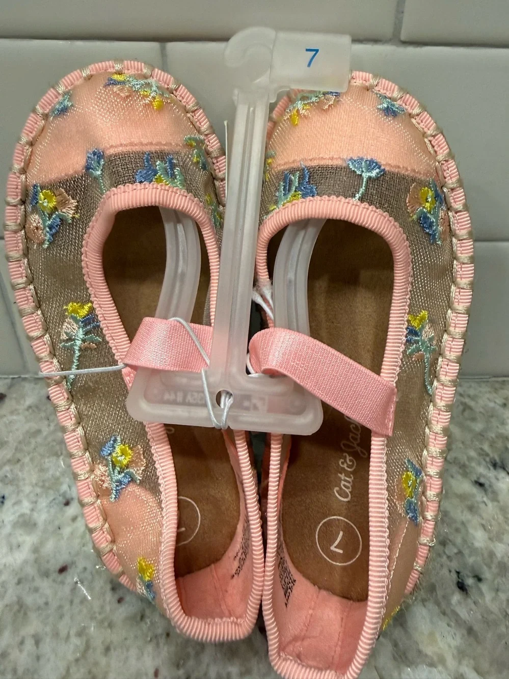 Cat & Jack Peach Pink Floral Mary Jane Slip-On Shoes Size 7 NWT
